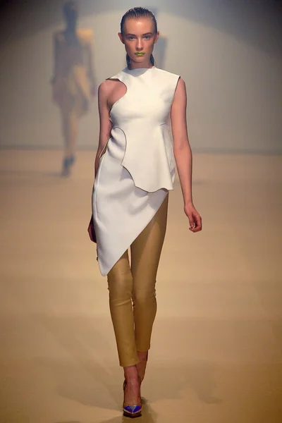 Look 6